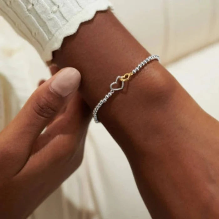 This A Littles & Co A Little 'By Your Side' Bracelet is a thoughtful way to show someone you care.