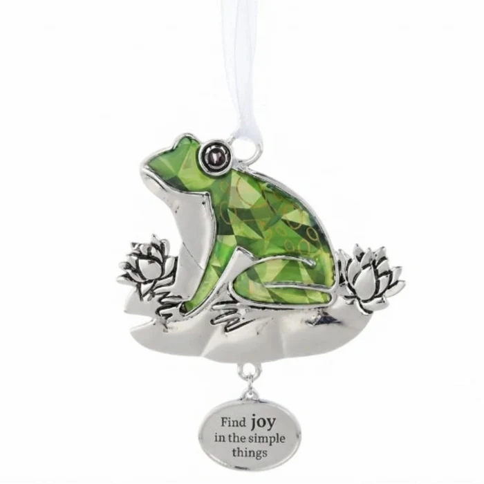 The Ganz Find Joy In The Simple Things Ornament carries a warm, uplifting message that resonates with everyone.