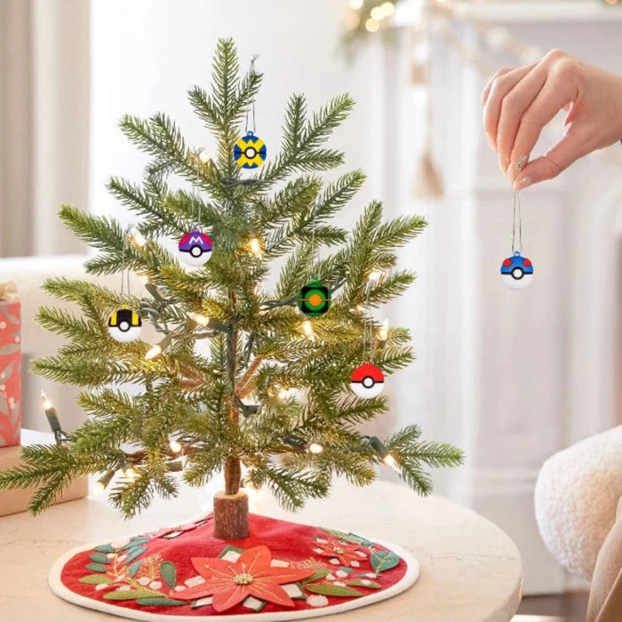 This Hallmark Mini Pokémon Poké Ball Shatterproof Hallmark Ornaments Set includes six miniature Poké Ball ornaments that bring fun and adventure to your holiday décor