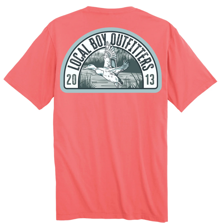 LOCAL BOY OUTFITTERS MALLARD ARCH SS TEE CORAL