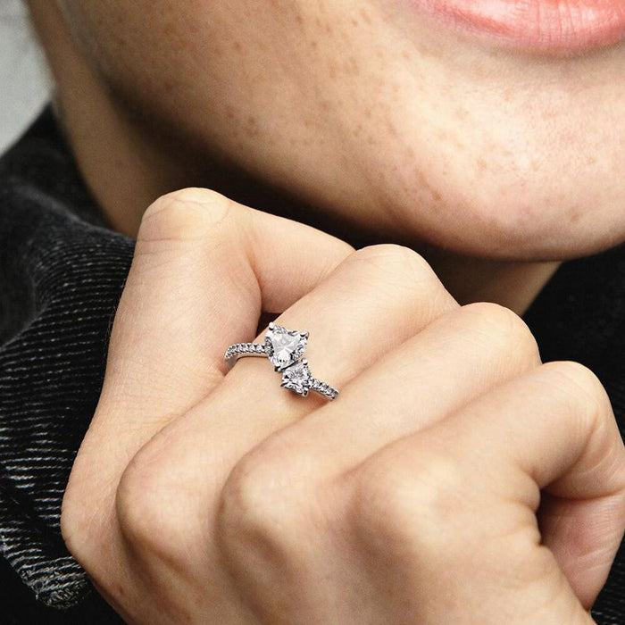 "PANDORA : Double Heart Sparkling Ring in Sterling Silver -"