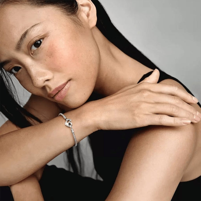"PANDORA : Pandora Moments Studded Chain Bracelet -"