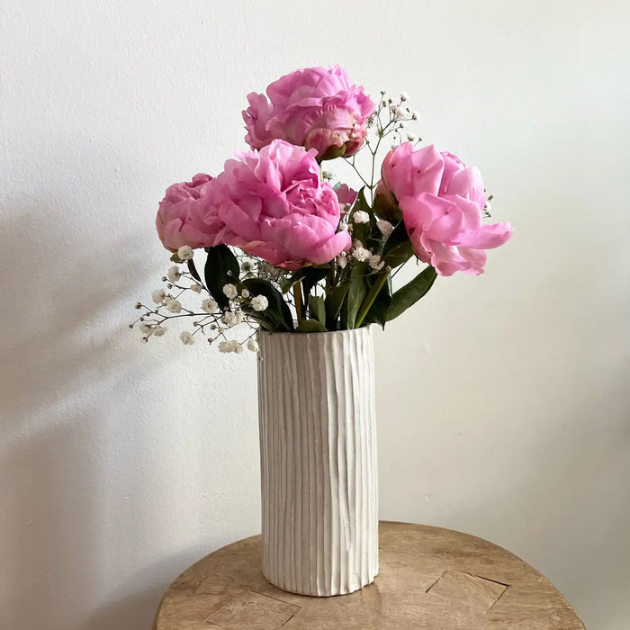 Ribbed Vase 8 inch