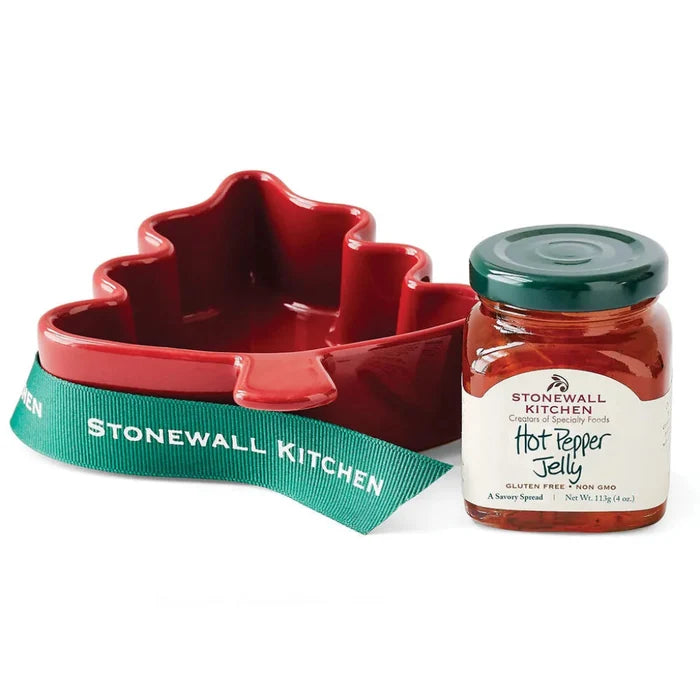 his charming holiday set pairs a festive reusable tree-shaped ramekin with a jar of premium Hot Pepper Jelly