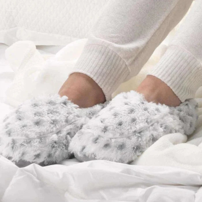 Snowy Heatable Slippers featuring a cozy winter-inspired design for warm and comfortable feet