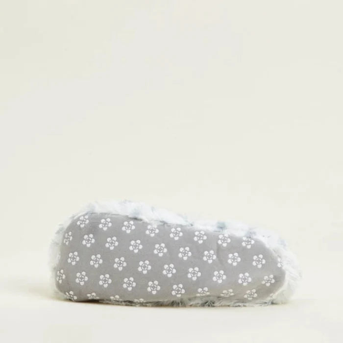 Snowy Heatable Slippers featuring a cozy winter-inspired design for warm and comfortable feet