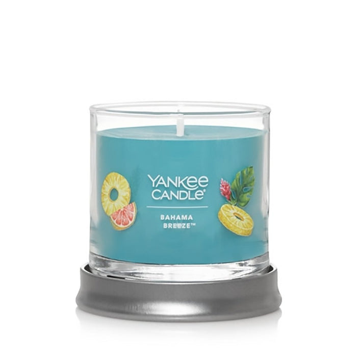 "Yankee Candle : Signature Small Tumbler Candle in Bahama Breeze -"
